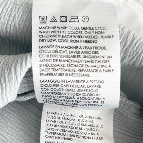 Club Monaco Textured Ruched Top M - Picture 10 of 12